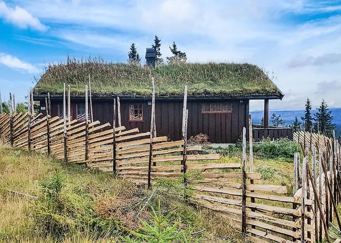 3 Bedroom Awesome In * Svingvoll
